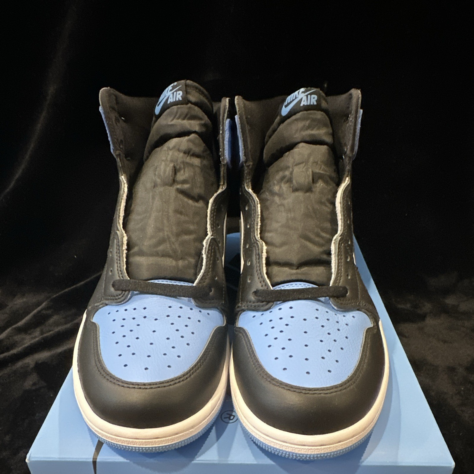 jordan air jordan 1 retro high og unc toe univ blue/black/white dz5485 400 jordan air jordan 1 retro high og unc toe univ blue/black/white dz5485 400