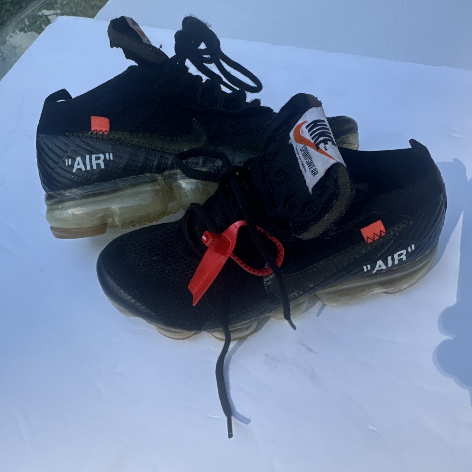 nike off white x air vapormax part 2 black/total orange low top aa3831 002 nike off white x air vapormax part 2 black/total orange low top aa3831 002