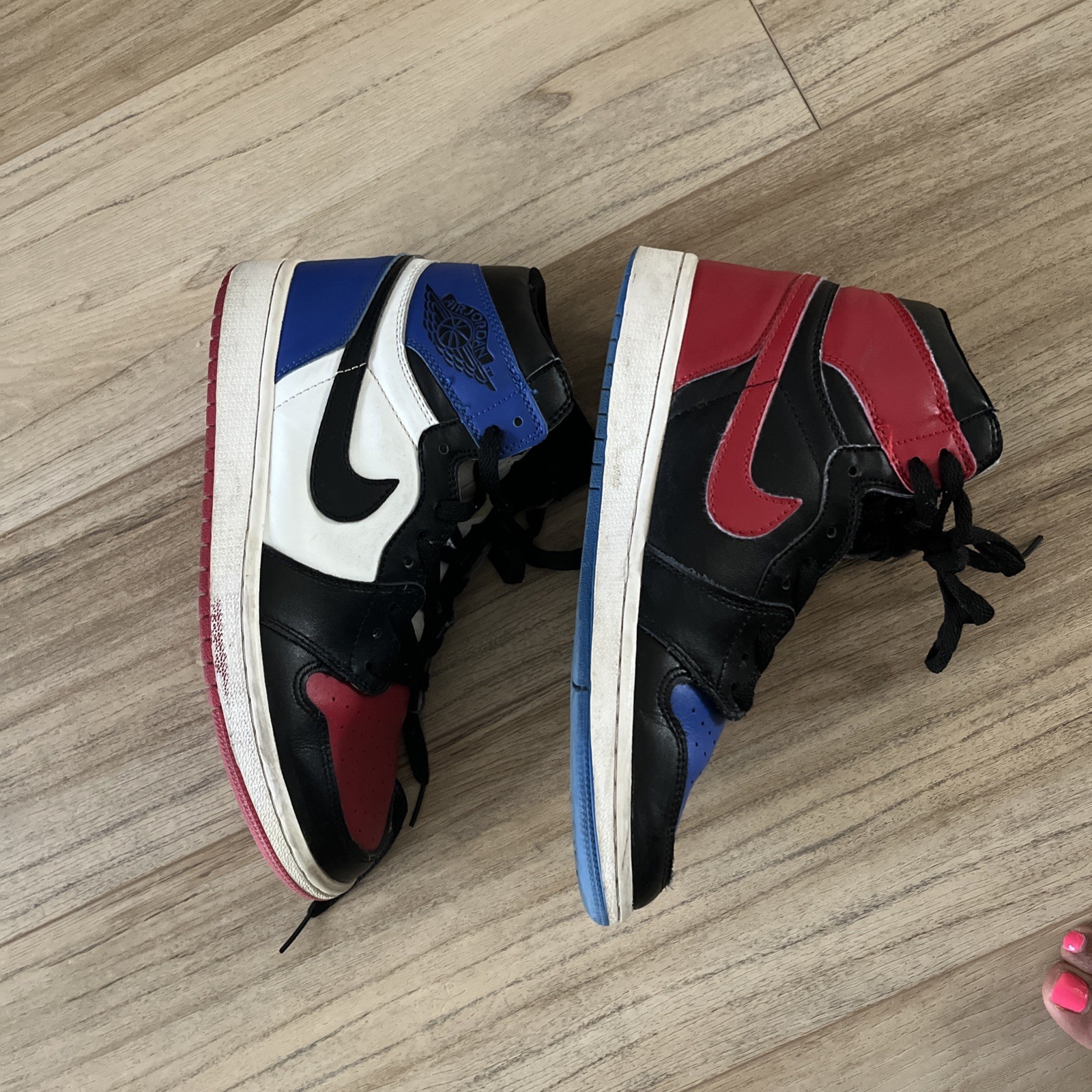 size 8 jordan 1 retro high og top 3 size 8 jordan 1 retro high og top 3