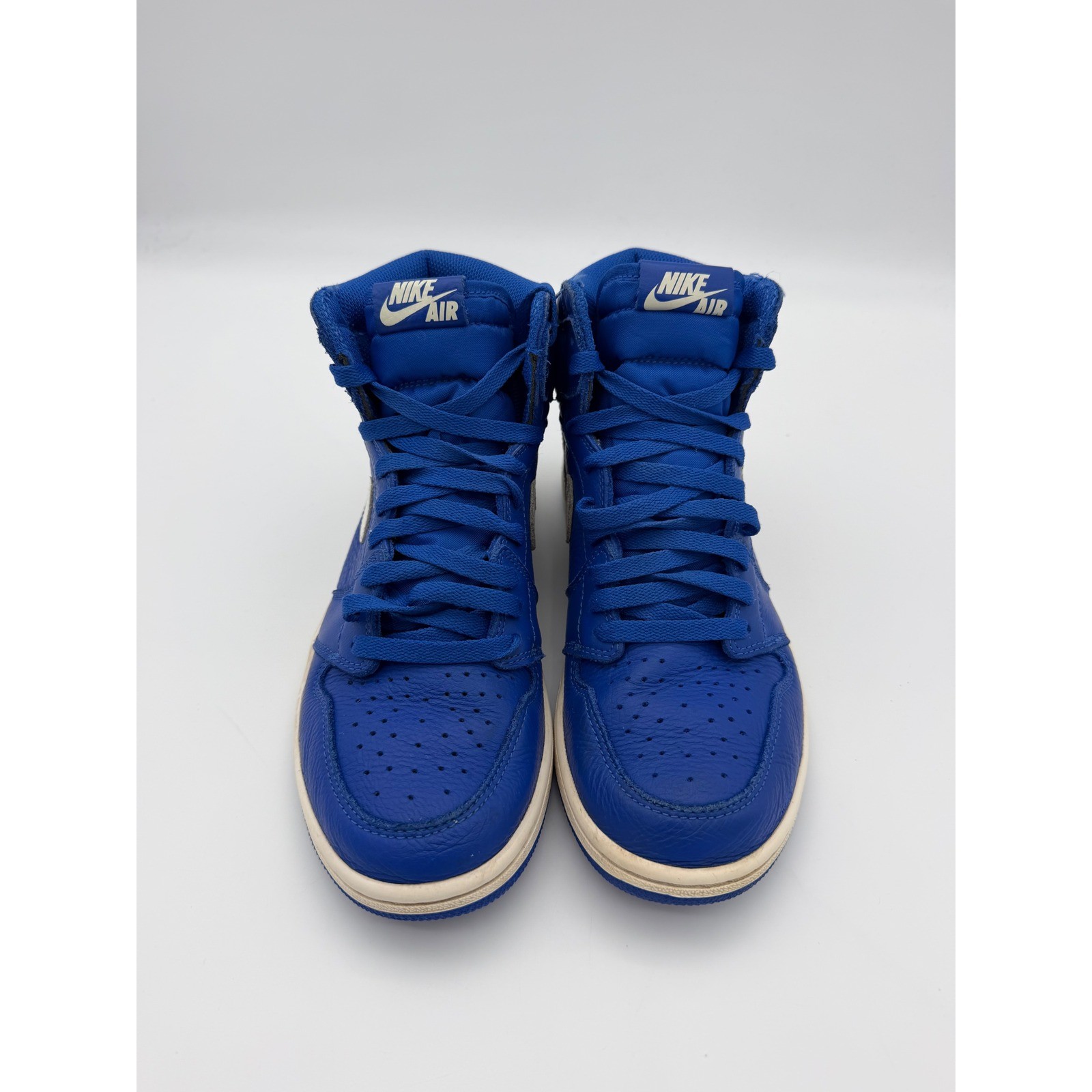 nike air jordan 1 retro high og hyper royal blue white 555088 401 mens size 8 nike air jordan 1 retro high og hyper royal blue white 555088 401 mens size 8
