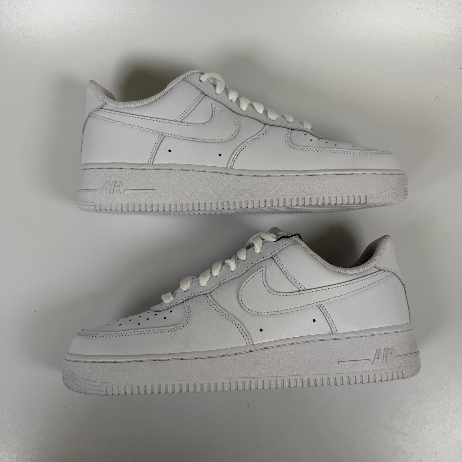 nike air force 1 low 07 white mens sneakers cw2288 111 size 9.5 nike air force 1 low 07 white mens sneakers cw2288 111 size 9.5