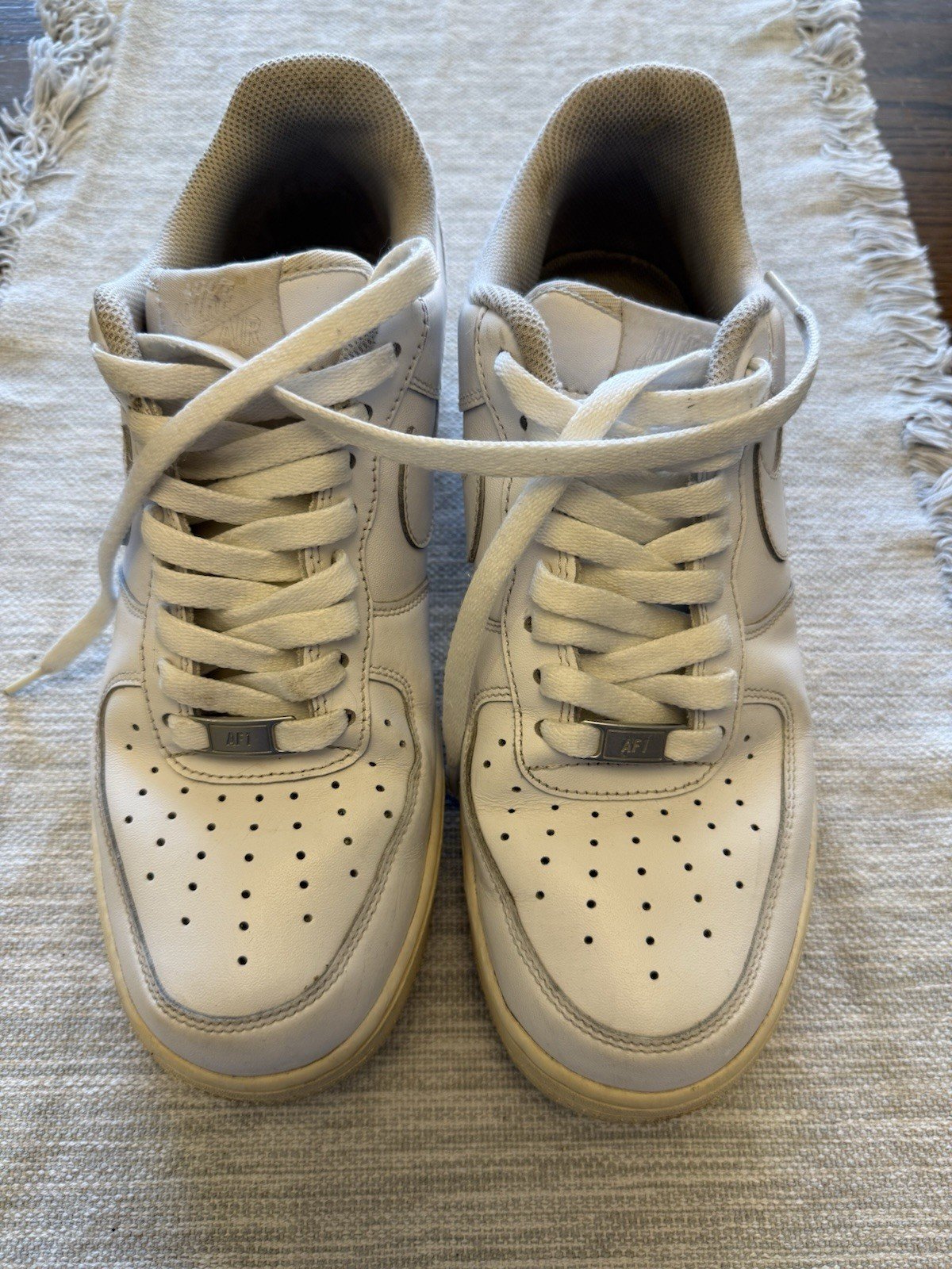 nike air force 1 white size 11 vintage sneakers with af1 lace clasps nike air force 1 white size 11 vintage sneakers with af1 lace clasps