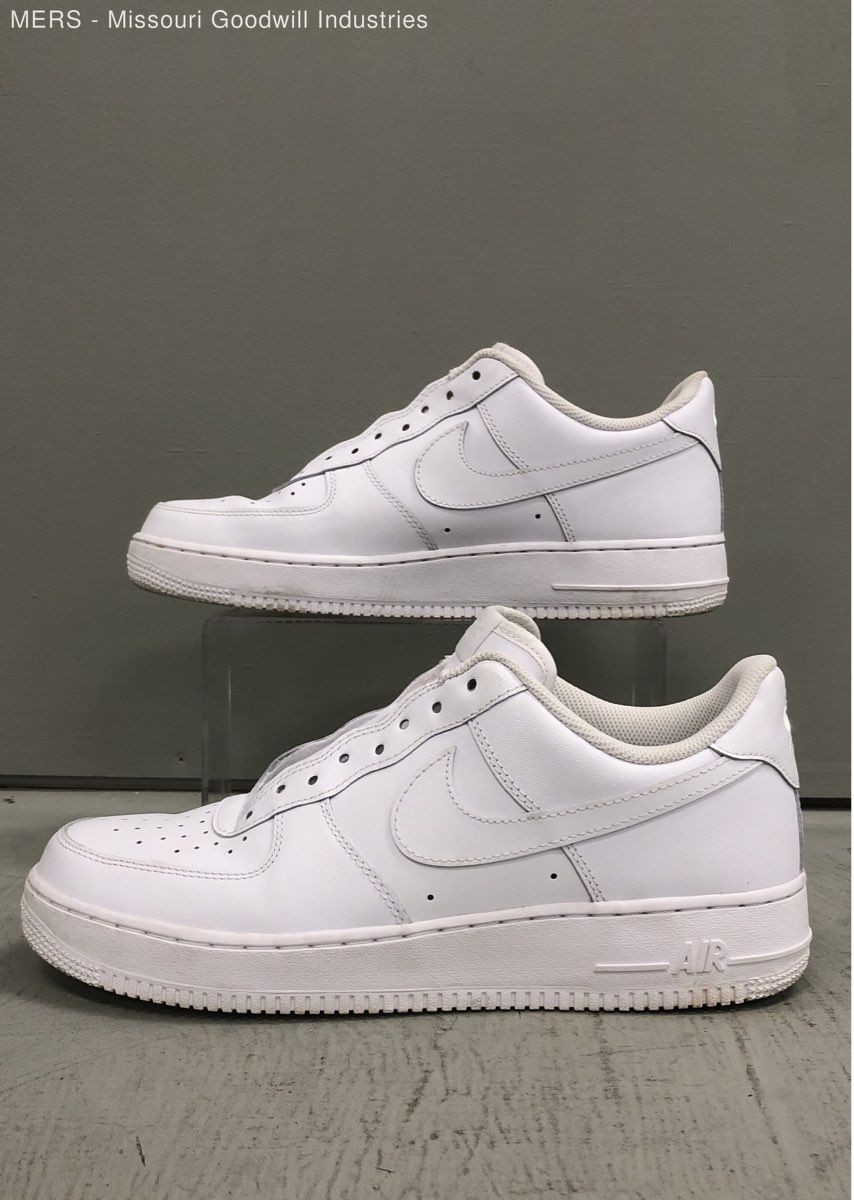 nike air force 1 '07 low triple white men's shoes size 11 nike air force 1 '07 low triple white men's shoes size 11