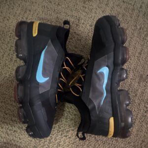nike air vapormax men's black/blue low top lace up athletic sneakers pre owned