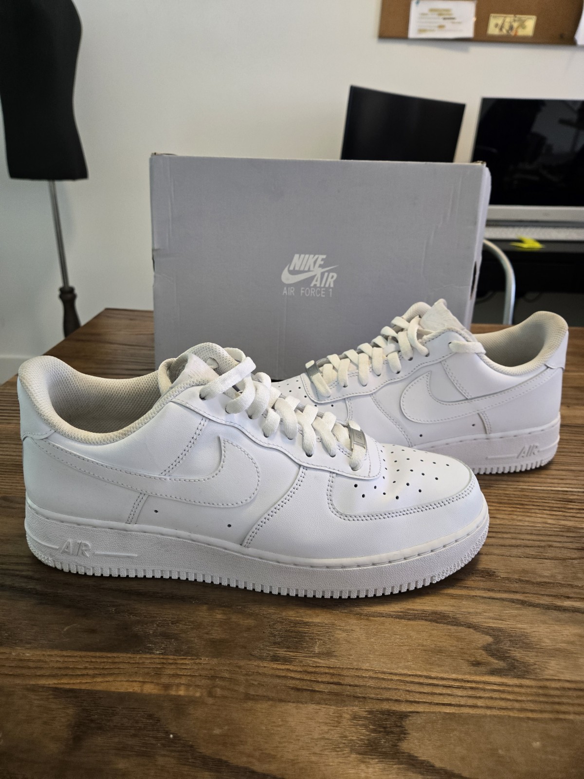 nike air force 1 ’07 low top triple white men’s athletic sneakers cw2288 111 nike air force 1 ’07 low top triple white men’s athletic sneakers cw2288 111