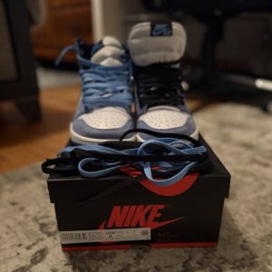 jordan air jordan 1 retro high og university blue white/black 2021 555088 134