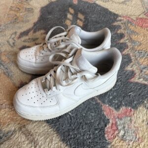 nike air force 1 '07 low triple white cw2288 111 men's white size 9 women’s 10.5