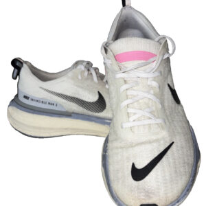 nike zoom x invincible run men's size 12 running white