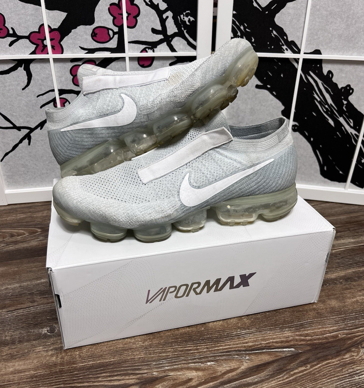 nike air vapormax se men's low top flyknit slip on sneakers platinum/white nike air vapormax se men's low top flyknit slip on sneakers platinum/white