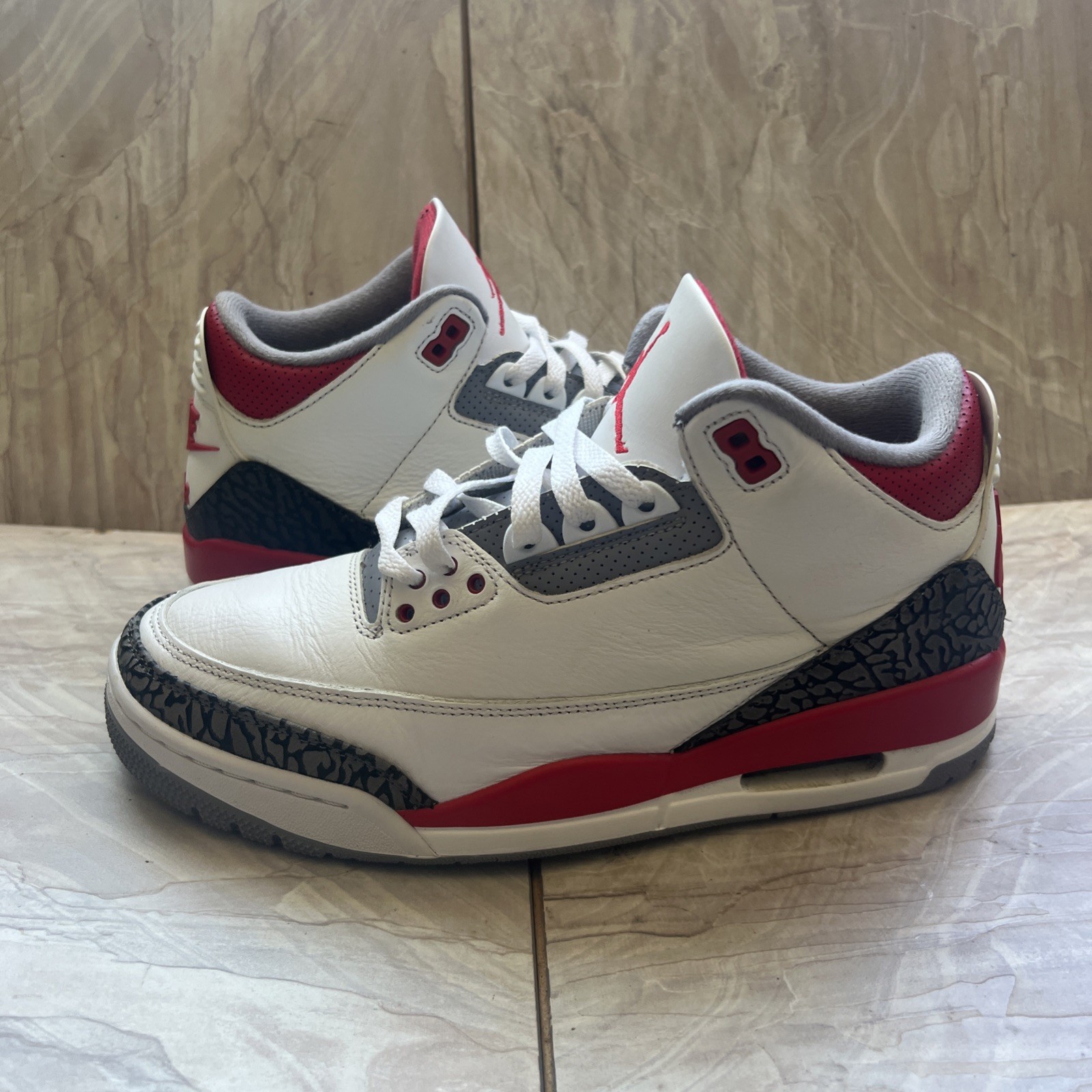 size 9.5 jordan 3 retro mid fire red size 9.5 jordan 3 retro mid fire red