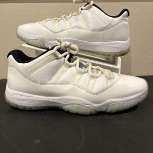 nike air jordan 11 retro low legend blue size 11 av2187 117 white legend blue