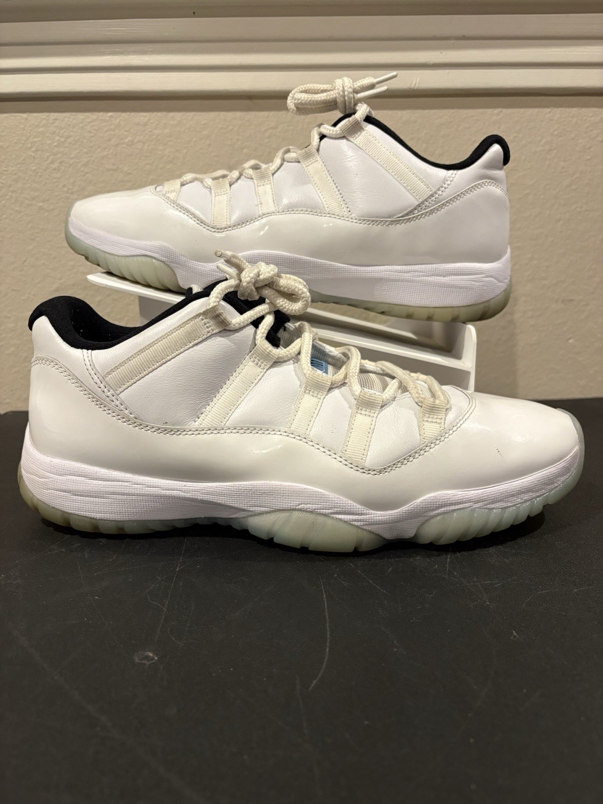 nike air jordan 11 retro low legend blue size 11 av2187 117 white legend blue nike air jordan 11 retro low legend blue size 11 av2187 117 white legend blue