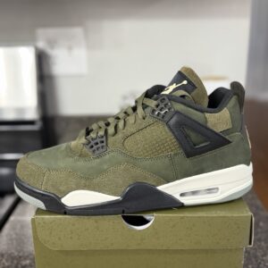 jordan 4 retro craft medium olive sneakers size 10.5