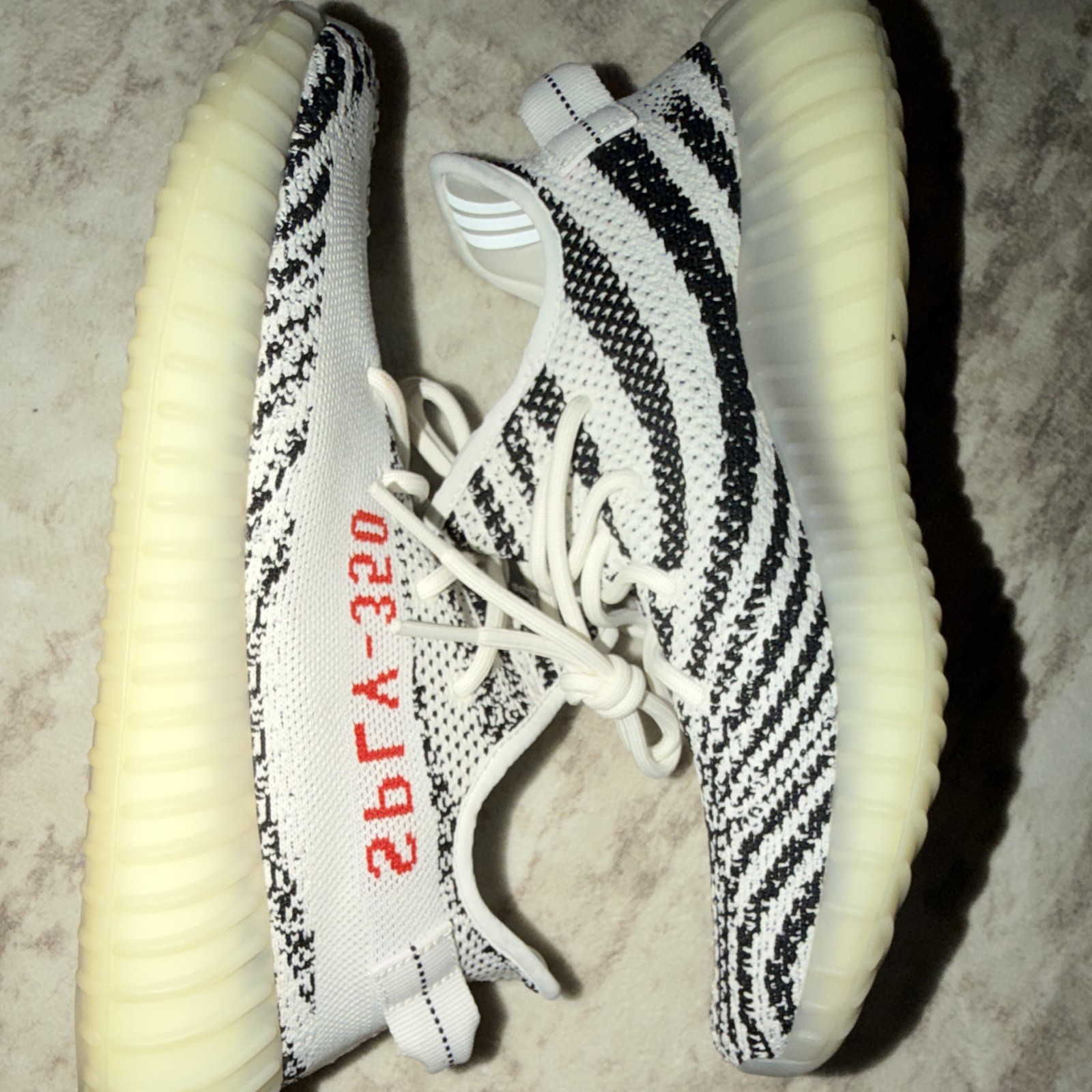 adidas yeezy boost 350 v2 zebra low top lace up men’s sneakers white/black/red adidas yeezy boost 350 v2 zebra low top lace up men’s sneakers white/black/red