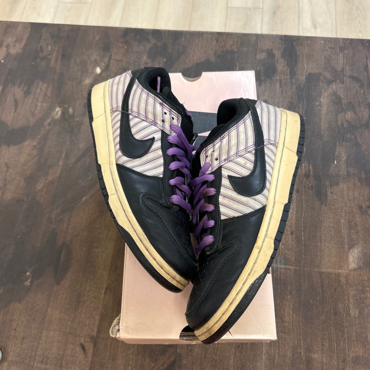 nike sb dunk low avenger purple (pre owned) 304292 101 size 10 nike sb dunk low avenger purple (pre owned) 304292 101 size 10