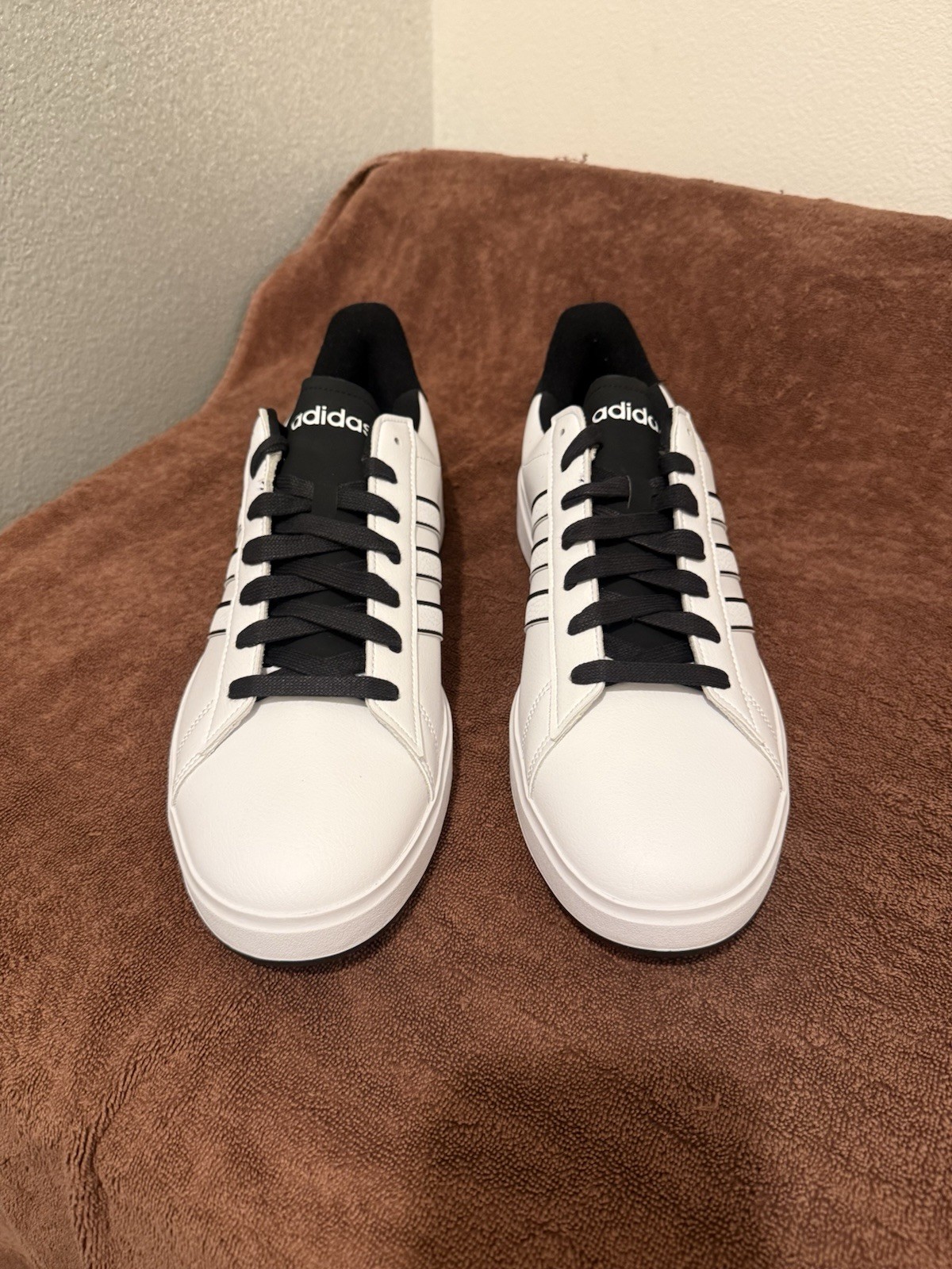 adidas grand court 2.0 white black aj5691 adidas grand court 2.0 white black aj5691