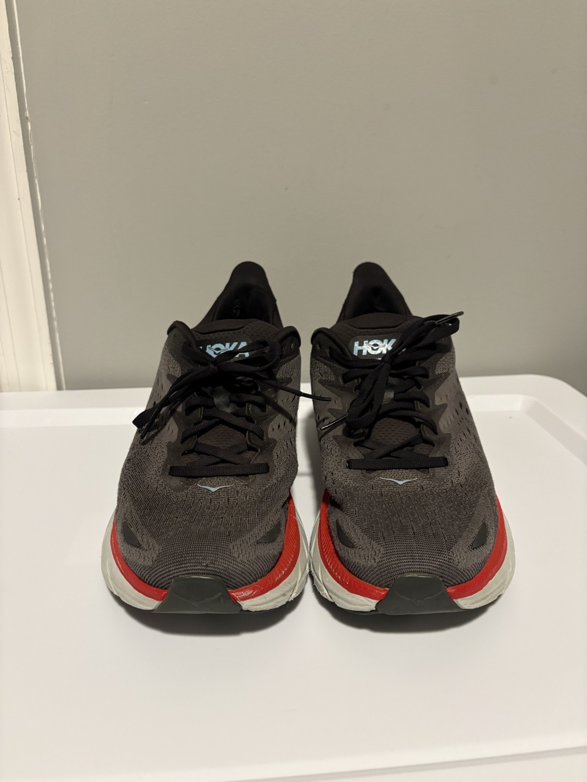 hoka one clifton 8 mens sz 11 d running shoes tennis sneakers gray red yellow hoka one clifton 8 mens sz 11 d running shoes tennis sneakers gray red yellow
