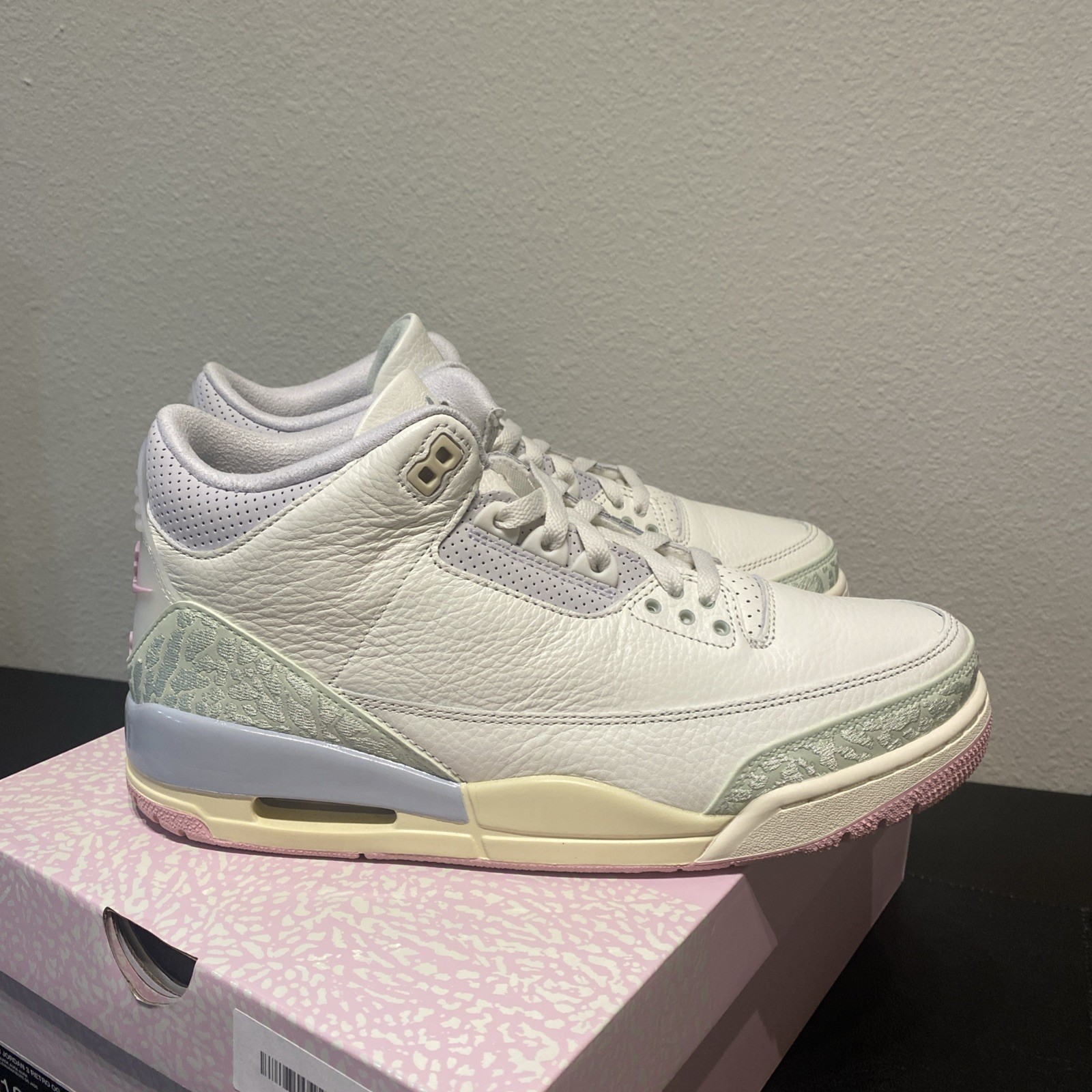 nike air jordan 3 retro shoes spring is in the air if4396 100 men's sizes new nike air jordan 3 retro shoes spring is in the air if4396 100 men's sizes new