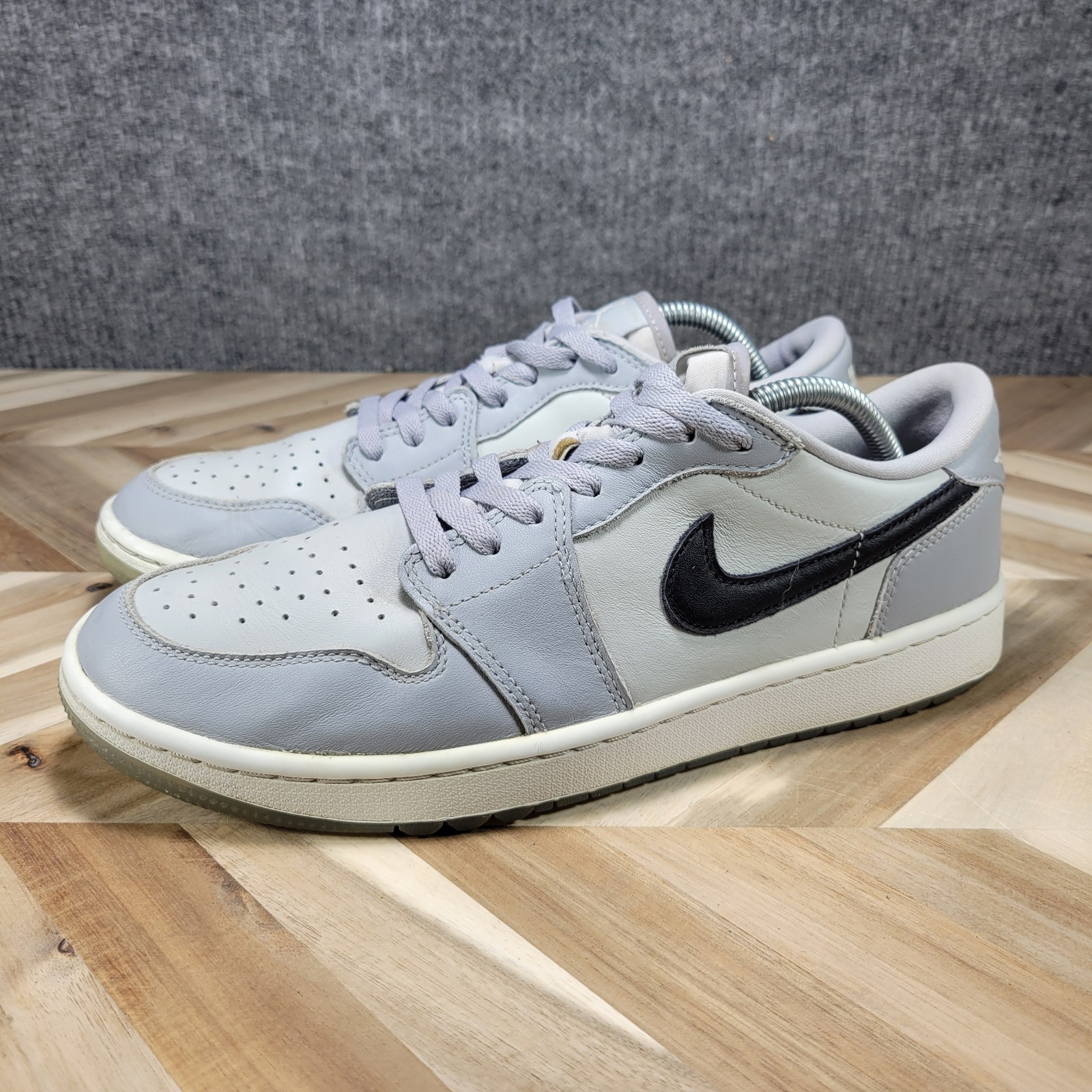 nike air jordan 1 low golf wolf grey men's sneakers leather dd9315 002 nike air jordan 1 low golf wolf grey men's sneakers leather dd9315 002