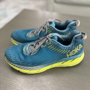 hoka men's one one clifton 5 blue sneakers runners size us 10.5d uk 10 eu 44 2/3