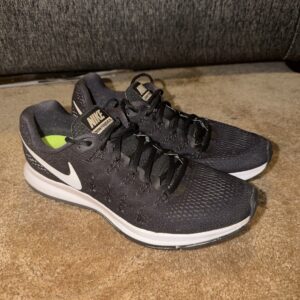 nike zoom pegasus 33 men’s size 11 running shoes 831352 001