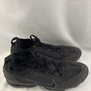 nike air vapormax flyknit triple black mens size 14 shoes *distressed*