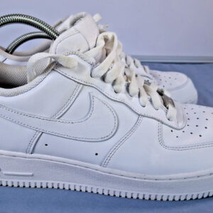 nike air force 1 07 triple white low mens size 10.5 shoes sneakers cw2288 111 af