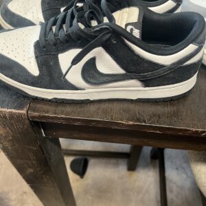 size 11 nike dunk low black white