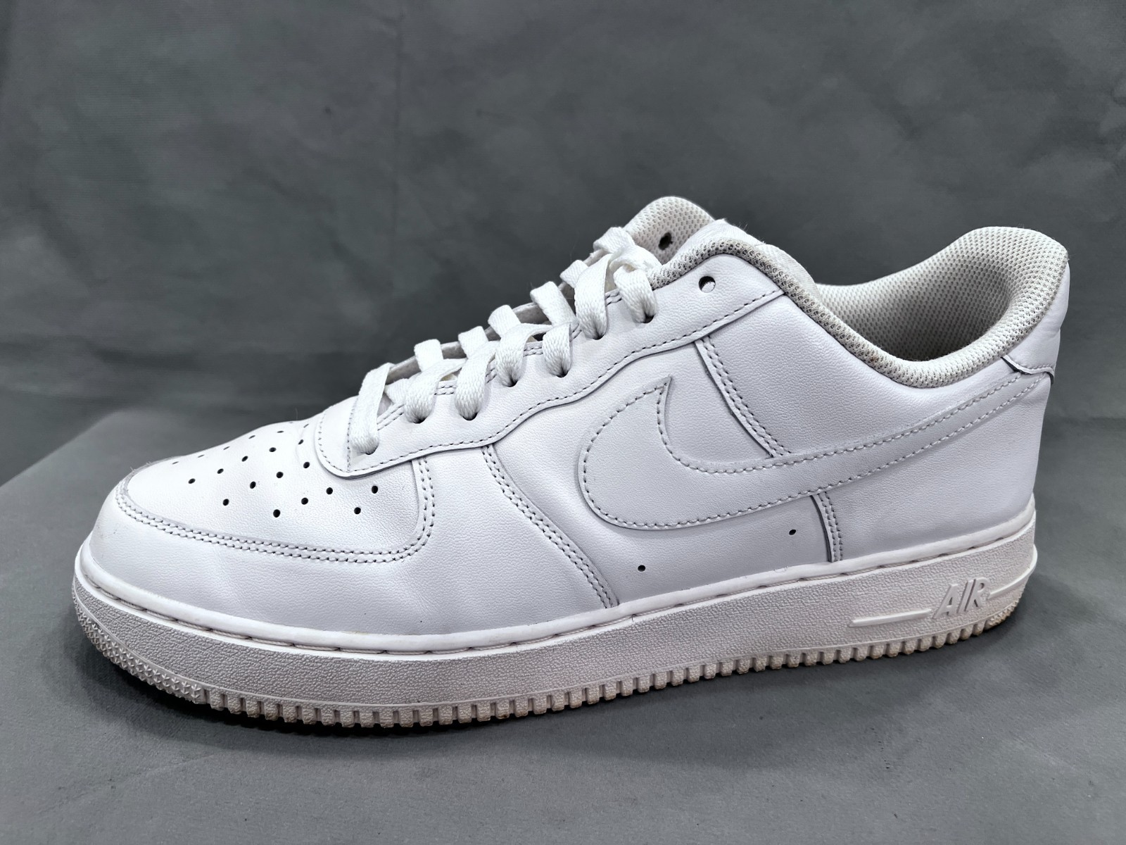 men 11.5 nike air force 1 '07 low top triple white sneaker 2023 men 11.5 nike air force 1 '07 low top triple white sneaker 2023