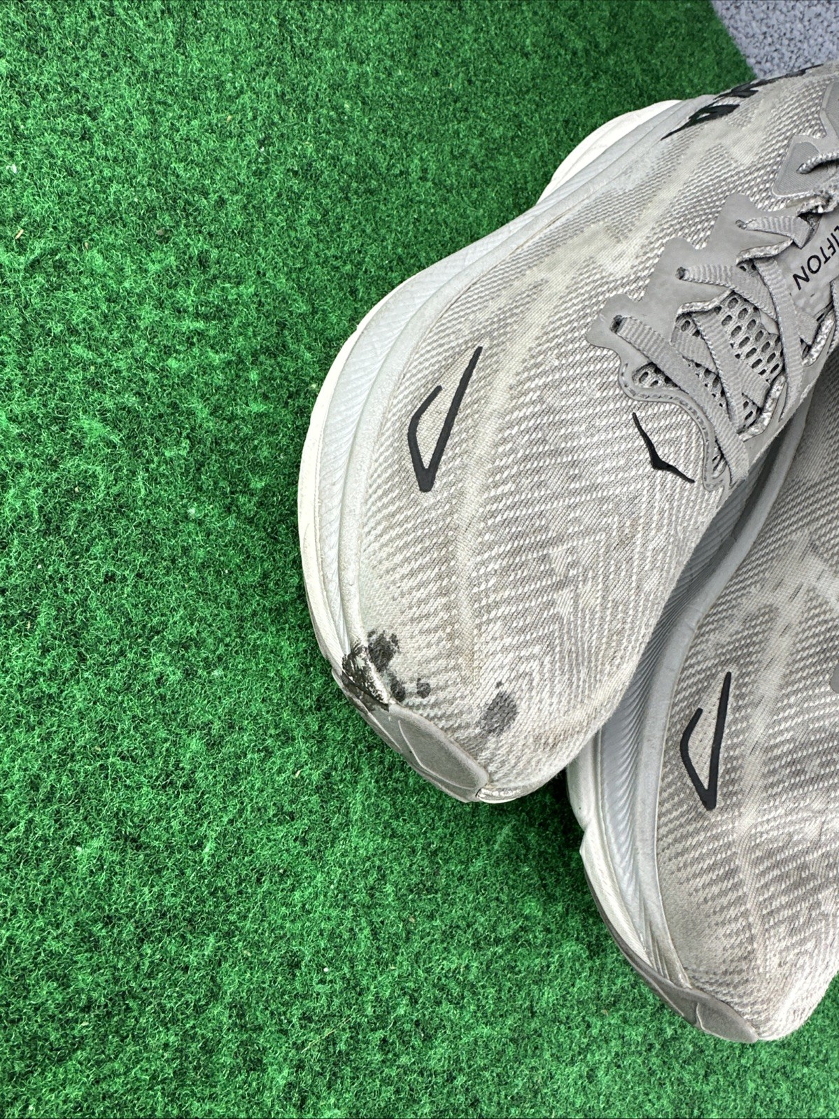 size 11 hoka one one hoka clifton 9 harbor mist black size 11 hoka one one hoka clifton 9 harbor mist black
