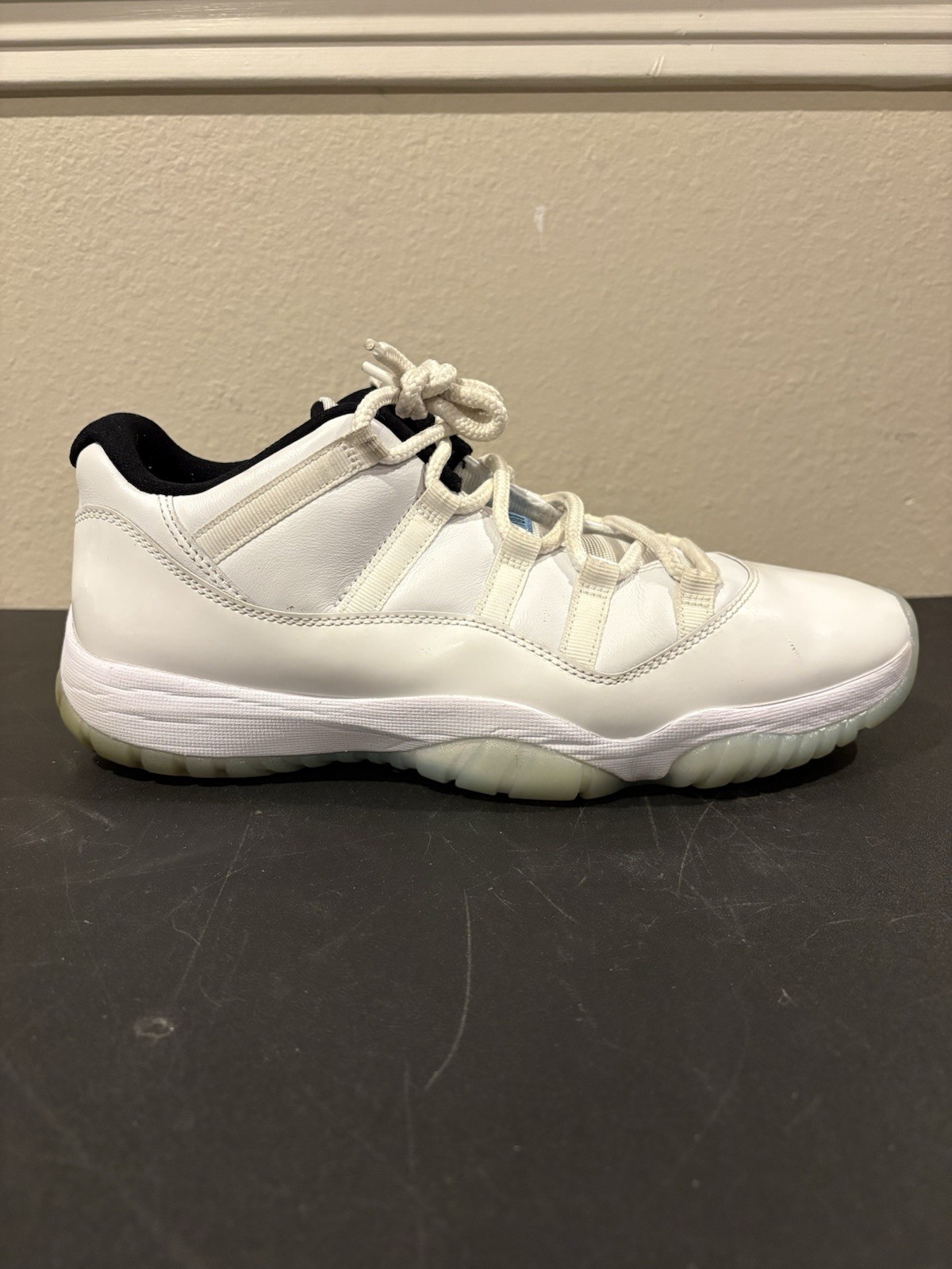 nike air jordan 11 retro low legend blue size 11 av2187 117 white legend blue nike air jordan 11 retro low legend blue size 11 av2187 117 white legend blue