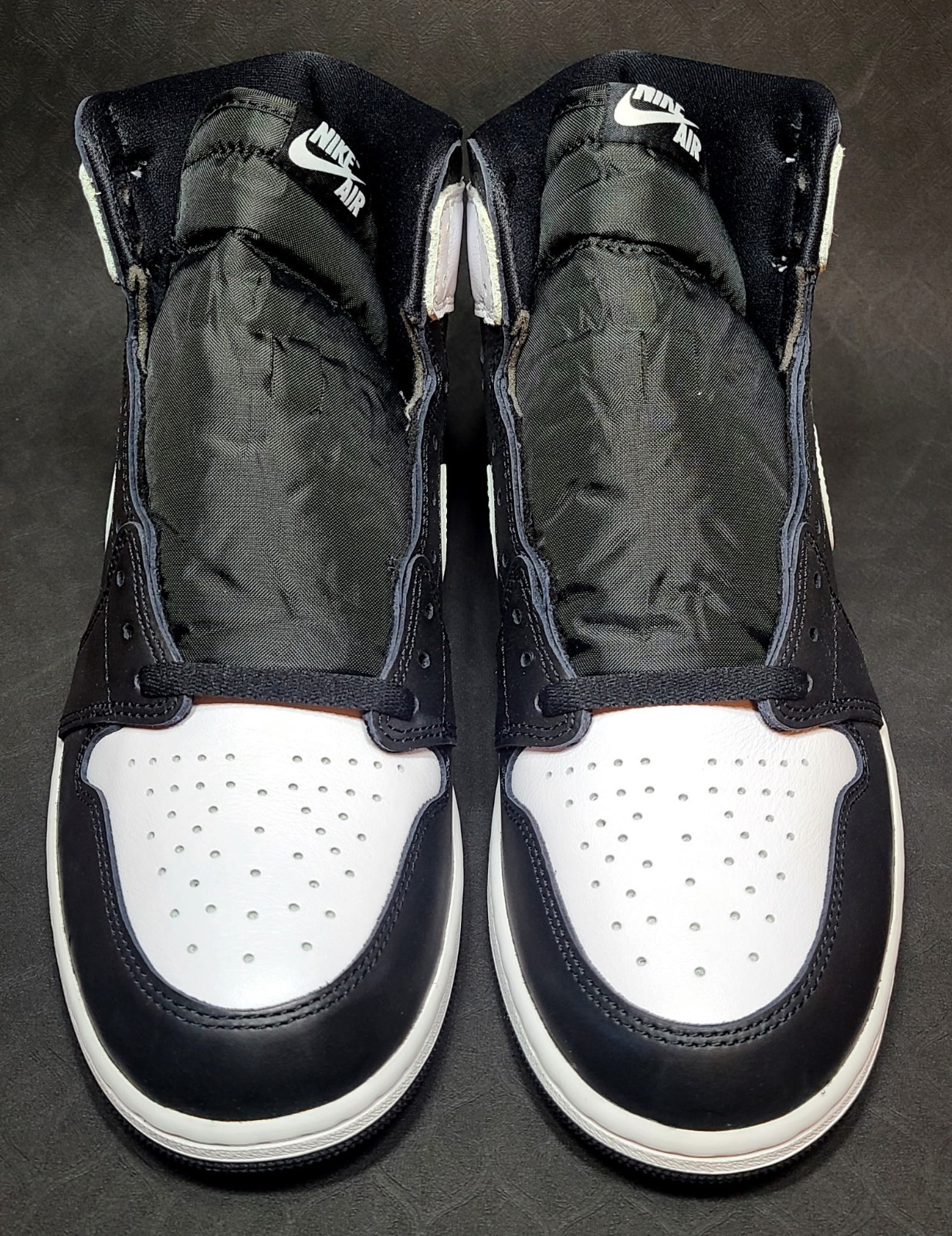 jordan air jordan 1 retro high og dz5485 010 black/white men's sneaker jordan air jordan 1 retro high og dz5485 010 black/white men's sneaker
