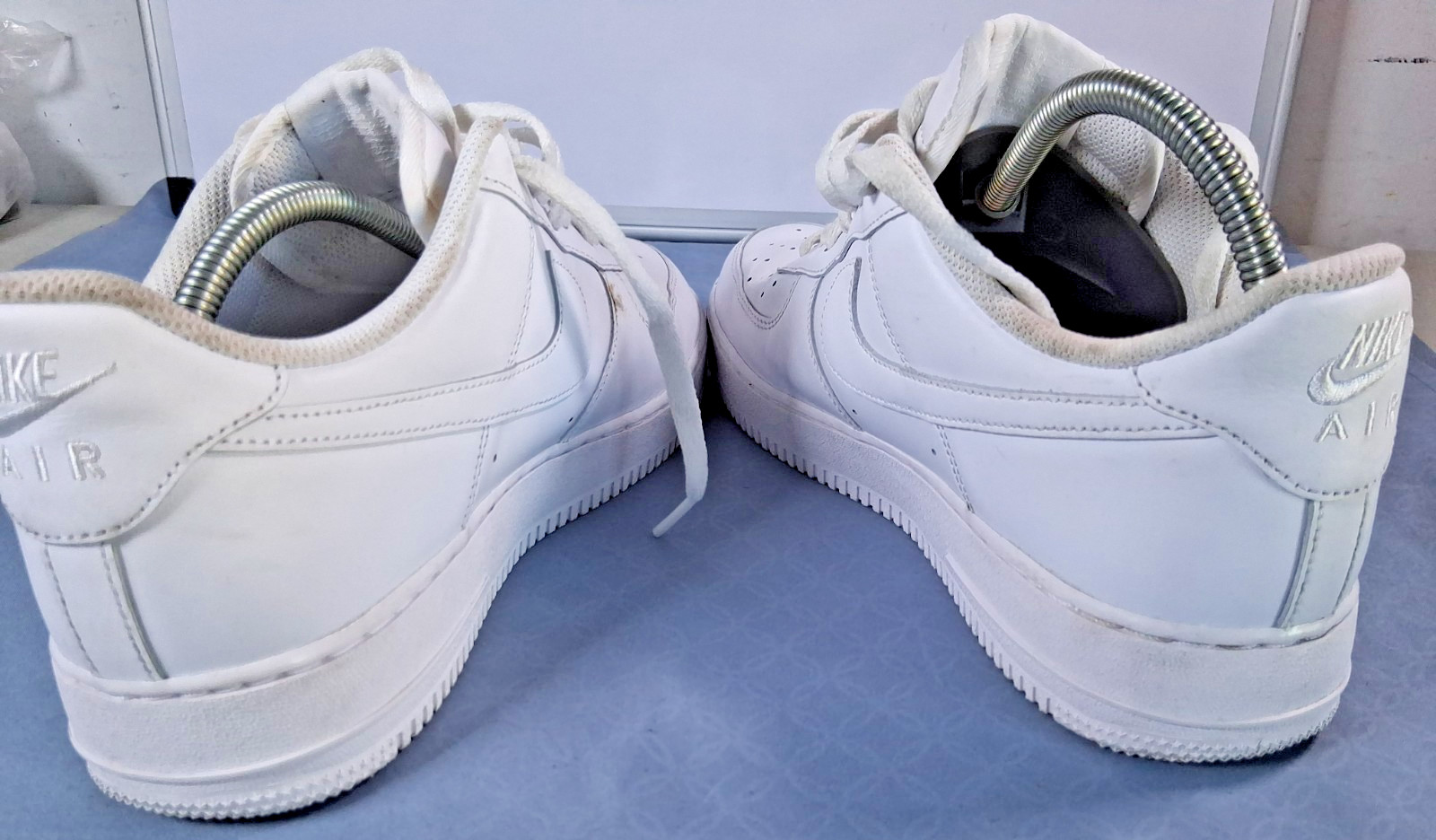 nike air force 1 07 triple white low mens size 10.5 shoes sneakers cw2288 111 af nike air force 1 07 triple white low mens size 10.5 shoes sneakers cw2288 111 af
