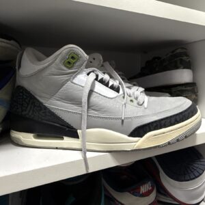 jordan air jordan 3 retro chlorophyll low top gray black green 136064 006