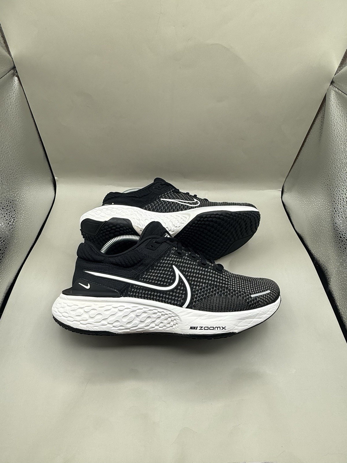 authentic 2022 nike zoomx invincible run flyknit 2 black no box men 10 mint authentic 2022 nike zoomx invincible run flyknit 2 black no box men 10 mint