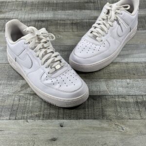 nike air force 1 triple white mens 11.5 cw2288 111