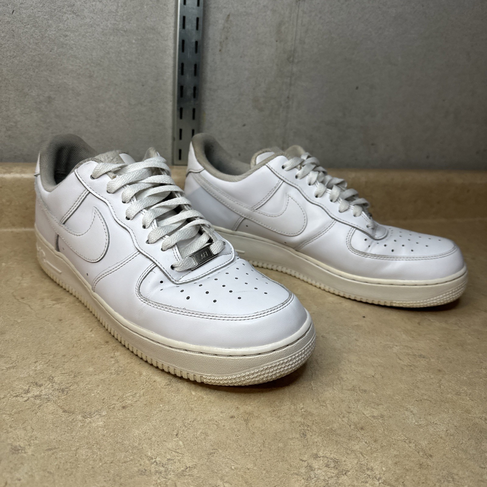 nike air force 1 low '07 "white" triple white men's 12 shoes cw2288 111 nike air force 1 low '07 "white" triple white men's 12 shoes cw2288 111