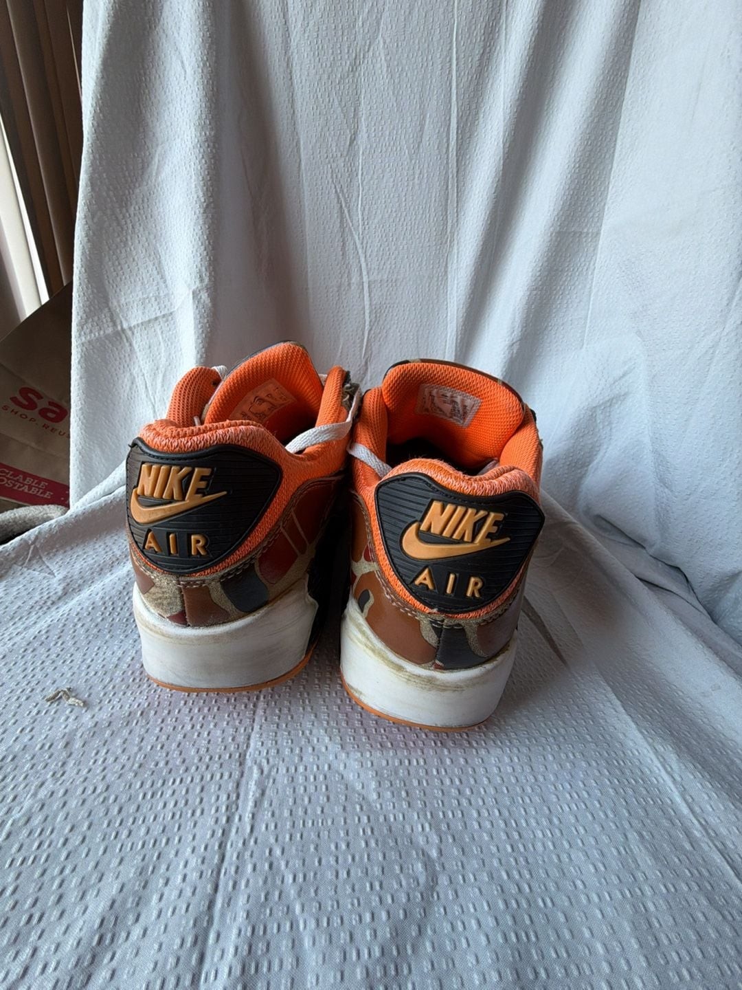 nike air max 90 orange duck camo cw4039 800 sneaker us9.5 no box good+ nike air max 90 orange duck camo cw4039 800 sneaker us9.5 no box good+