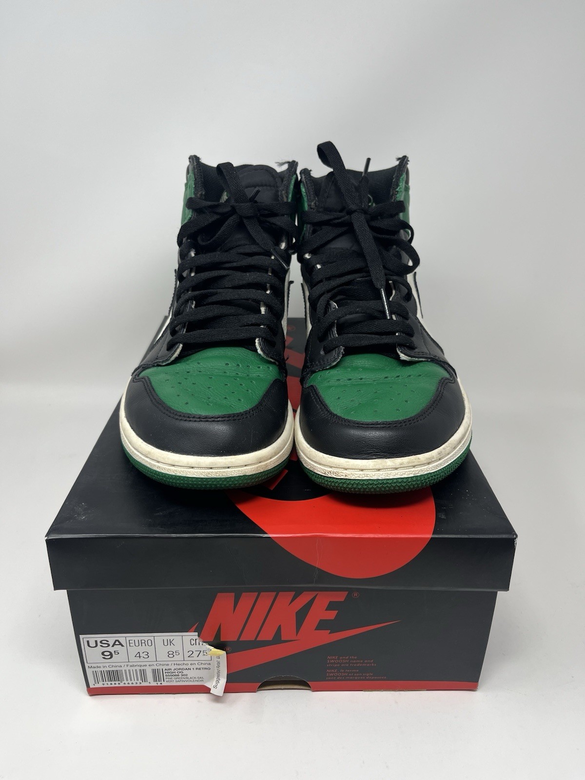 nike air jordan 1 retro high “pine green” 2018 men’s size 9.5 (555088 302) used nike air jordan 1 retro high “pine green” 2018 men’s size 9.5 (555088 302) used