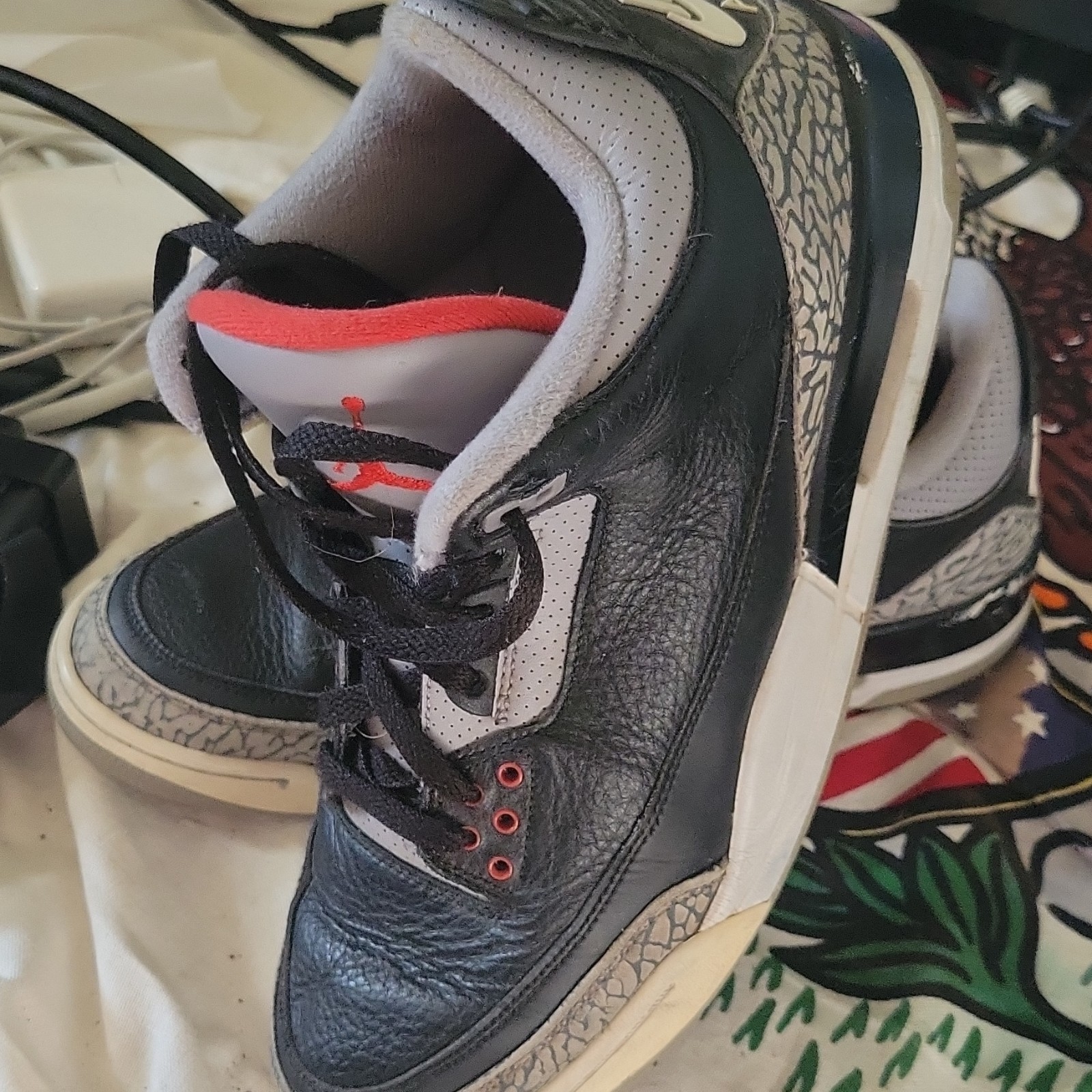 jordan air jordan 3 retro og mid black cement men’s leather sneakers 854262 001 jordan air jordan 3 retro og mid black cement men’s leather sneakers 854262 001
