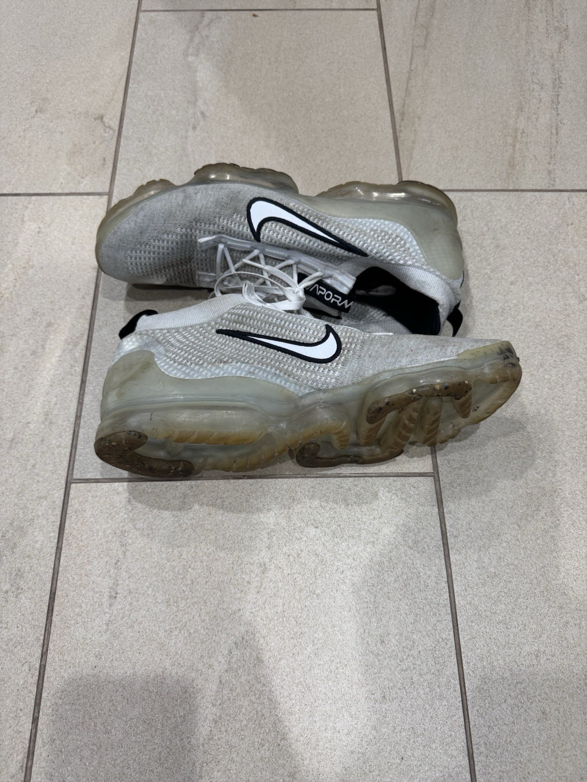 nike men’s vapormax white size 13 nike men’s vapormax white size 13