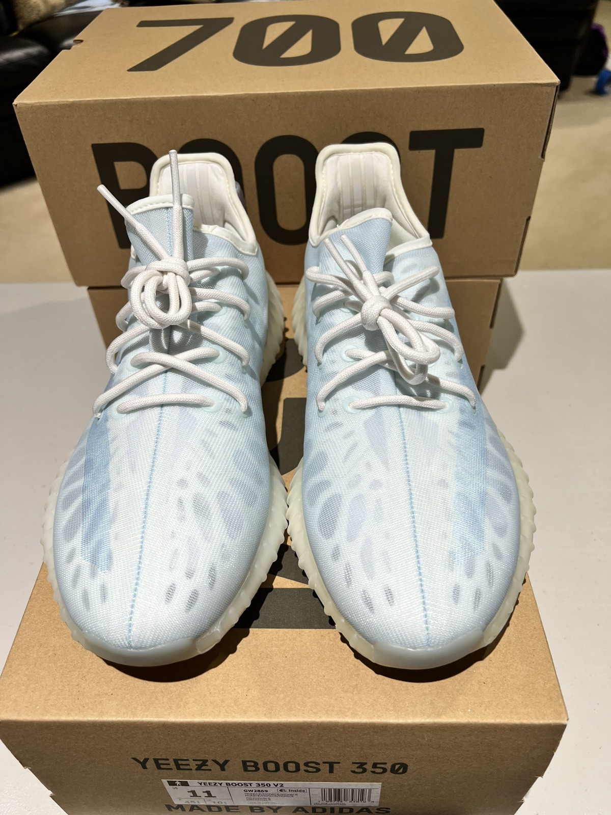 adidas yeezy boost 350 v2 mono ice blue/white sneakers gw2869 size us 11/uk 10.5 adidas yeezy boost 350 v2 mono ice blue/white sneakers gw2869 size us 11/uk 10.5