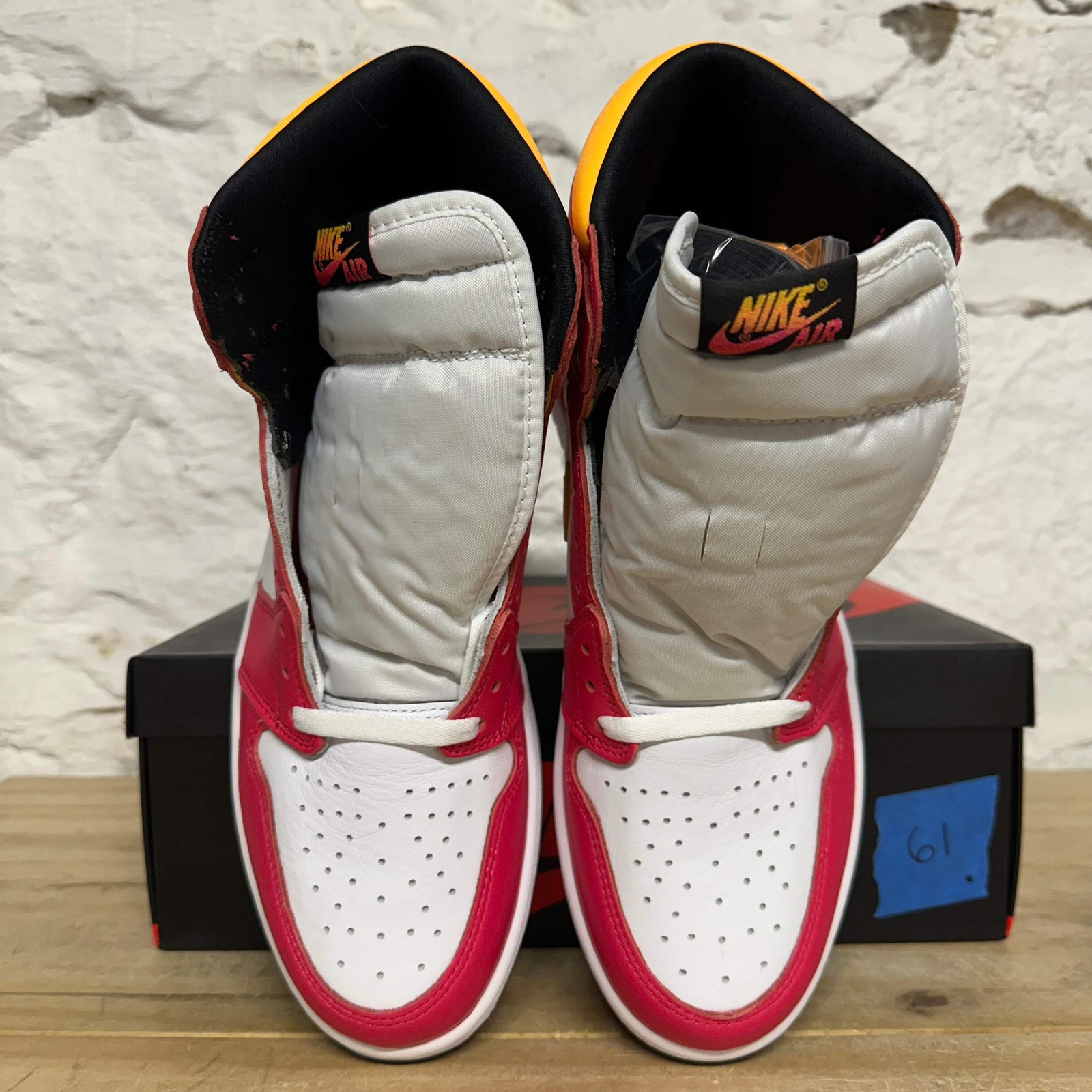 air jordan 1 high og light fusion red men's size 12 new sneakers 555088 603 air jordan 1 high og light fusion red men's size 12 new sneakers 555088 603