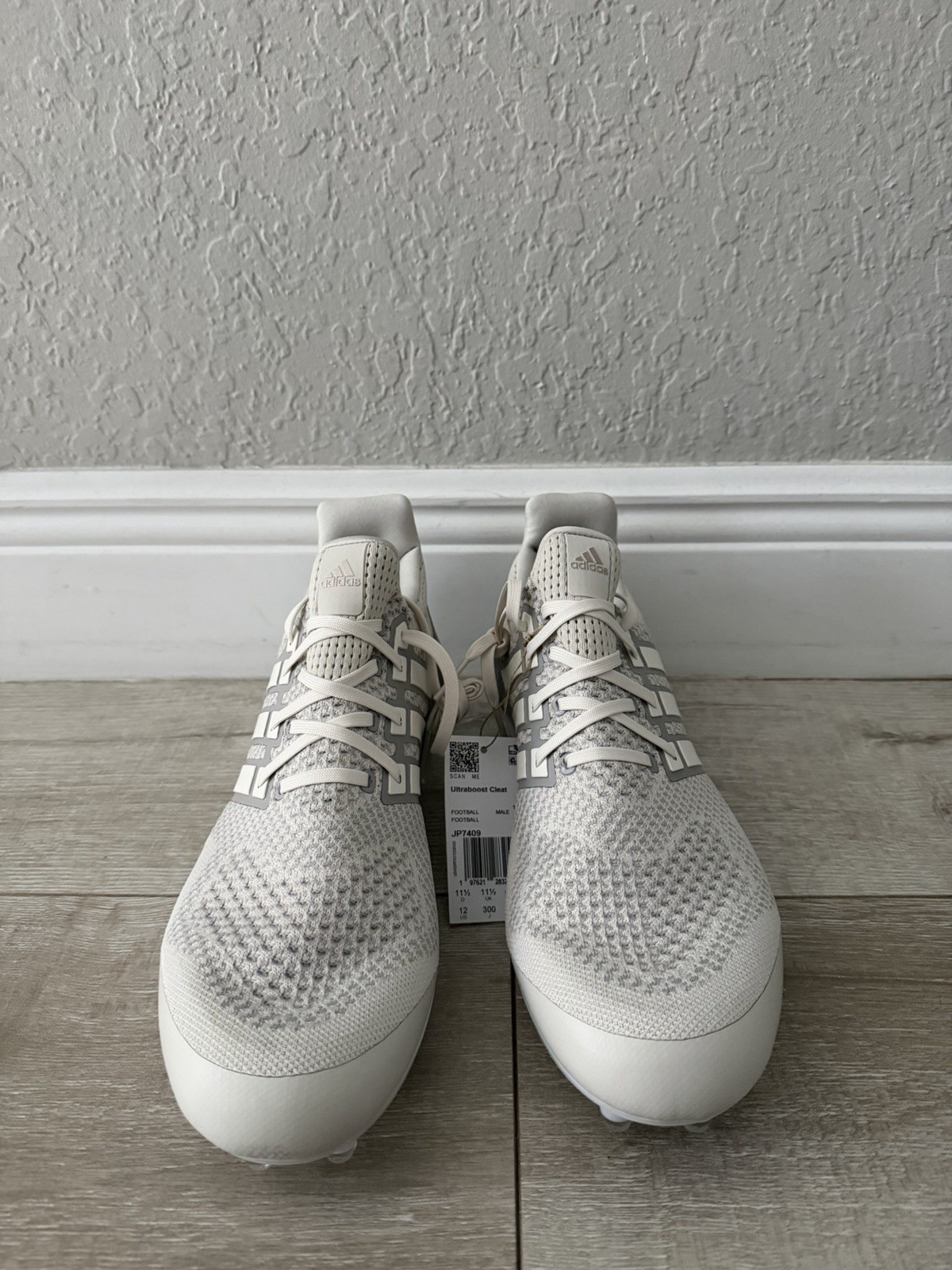 adidas ultraboost footballs cleats men's size 9.5 talc grey white granite jp7409 adidas ultraboost footballs cleats men's size 9.5 talc grey white granite jp7409