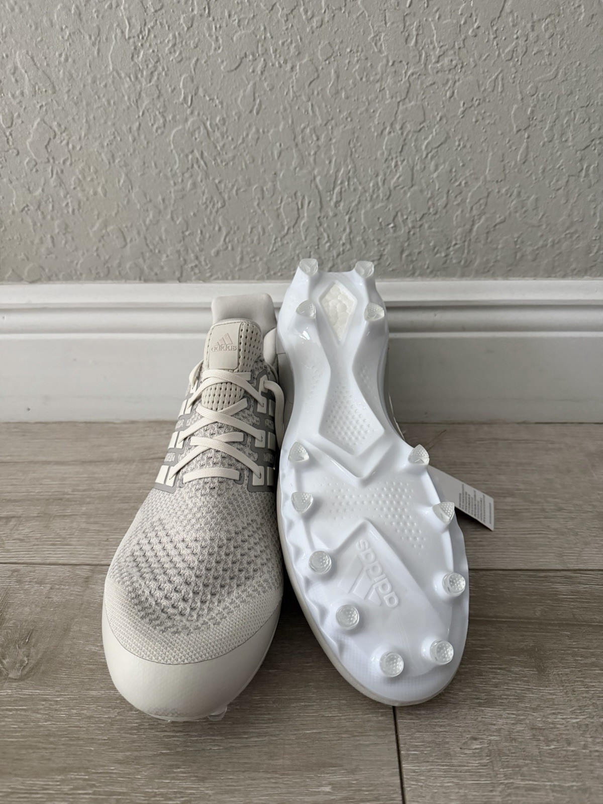 adidas ultraboost footballs cleats men's size 9.5 talc grey white granite jp7409 adidas ultraboost footballs cleats men's size 9.5 talc grey white granite jp7409