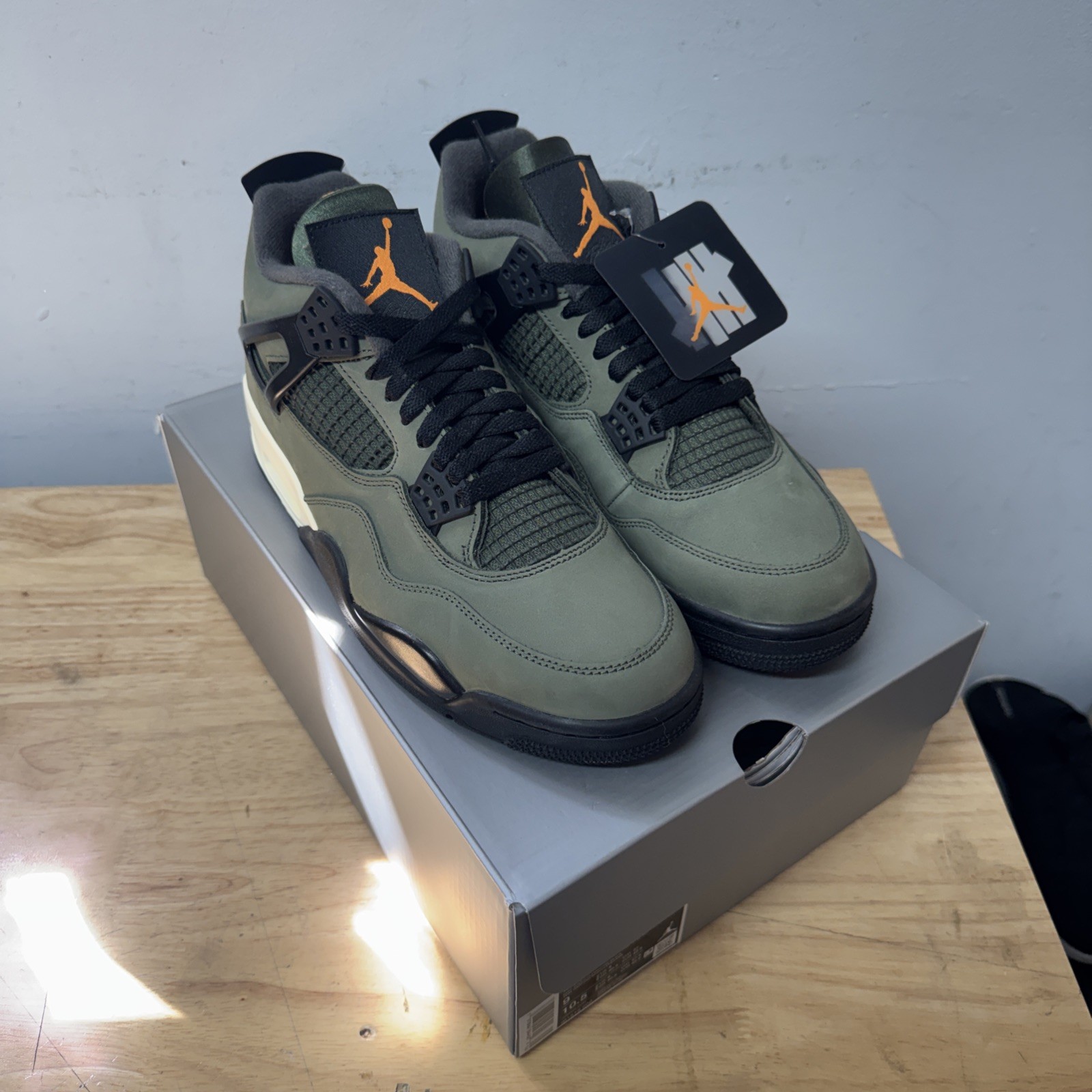 air jordan 4 retro sp undefeated 2025 style # ib1519 200 size 9 air jordan 4 retro sp undefeated 2025 style # ib1519 200 size 9