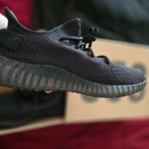 adidas yeezy boost 350 v2 onyx hq4540 men's size 10.5 used black