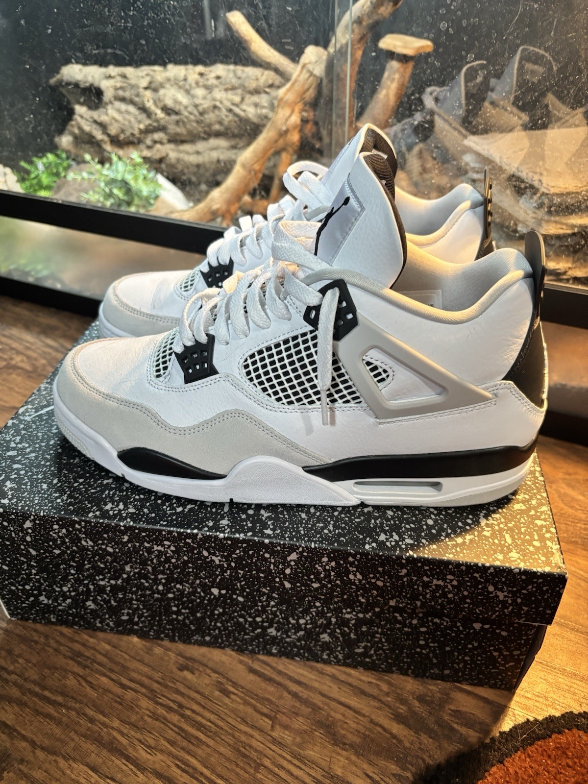 jordan air jordan 4 retro military black white/black/neutral grey dh6927 111 jordan air jordan 4 retro military black white/black/neutral grey dh6927 111