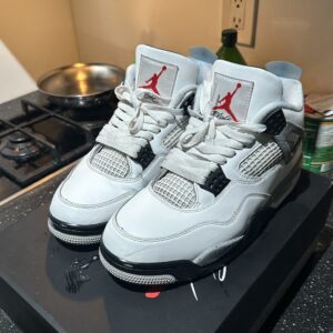 size 9.5 air jordan 4 retro og 2025 white cement