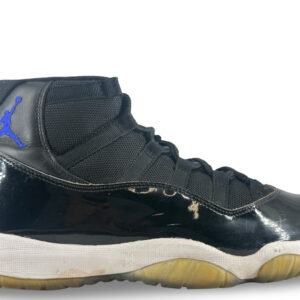 size 10.5m/12w jordan 11 retro space jam (2016) 378037 003 pre owned